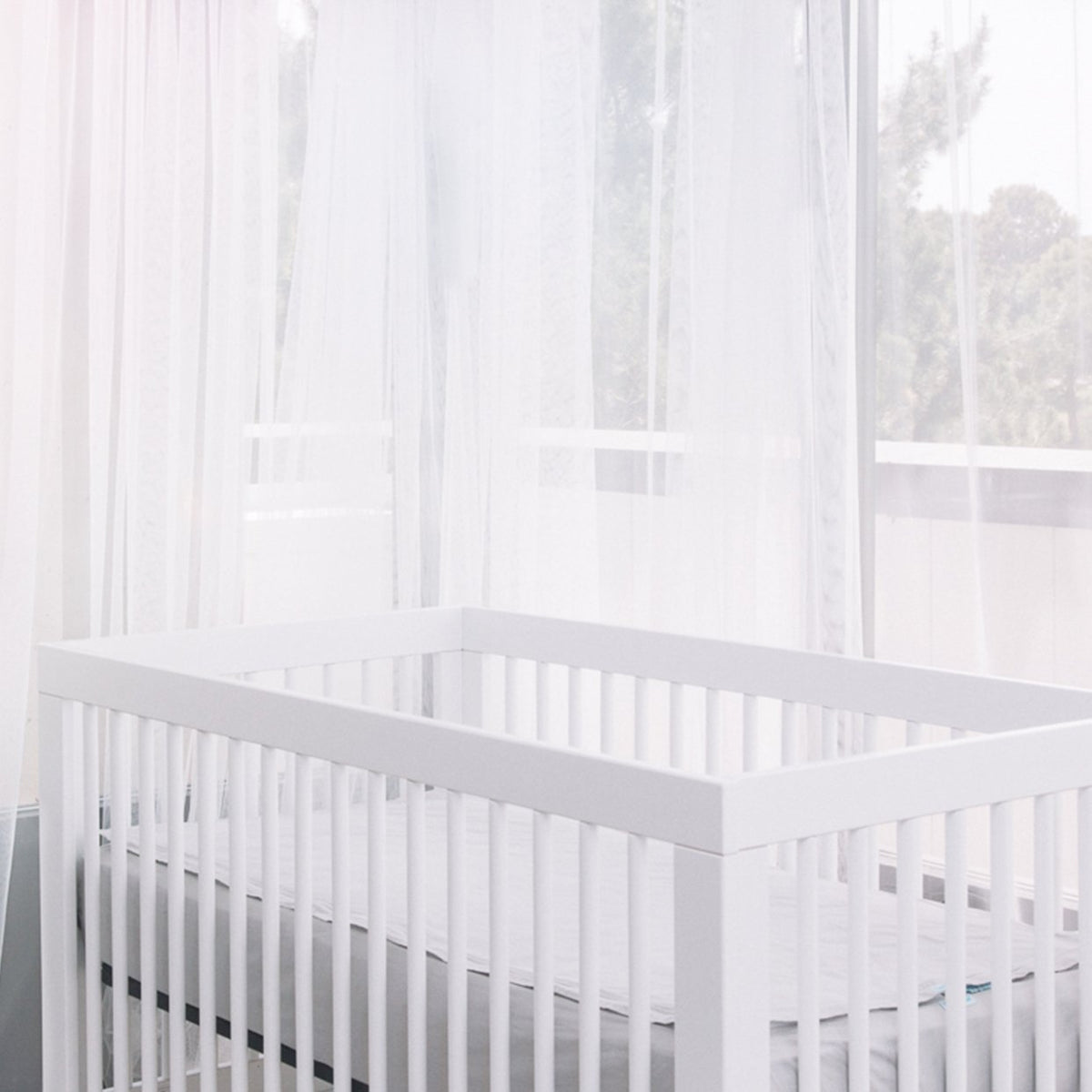 White Cotton Crib Sheet Set D71876